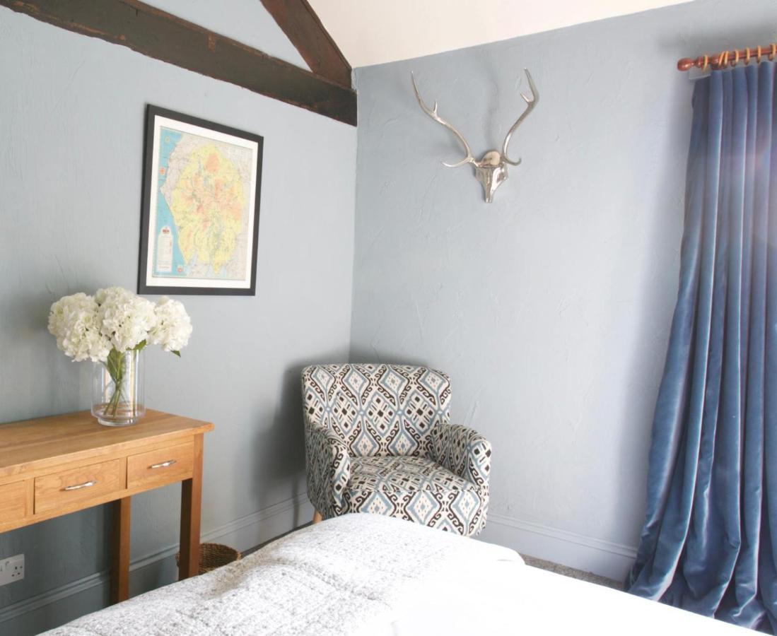 The Brown Horse Inn Winster  Extérieur photo