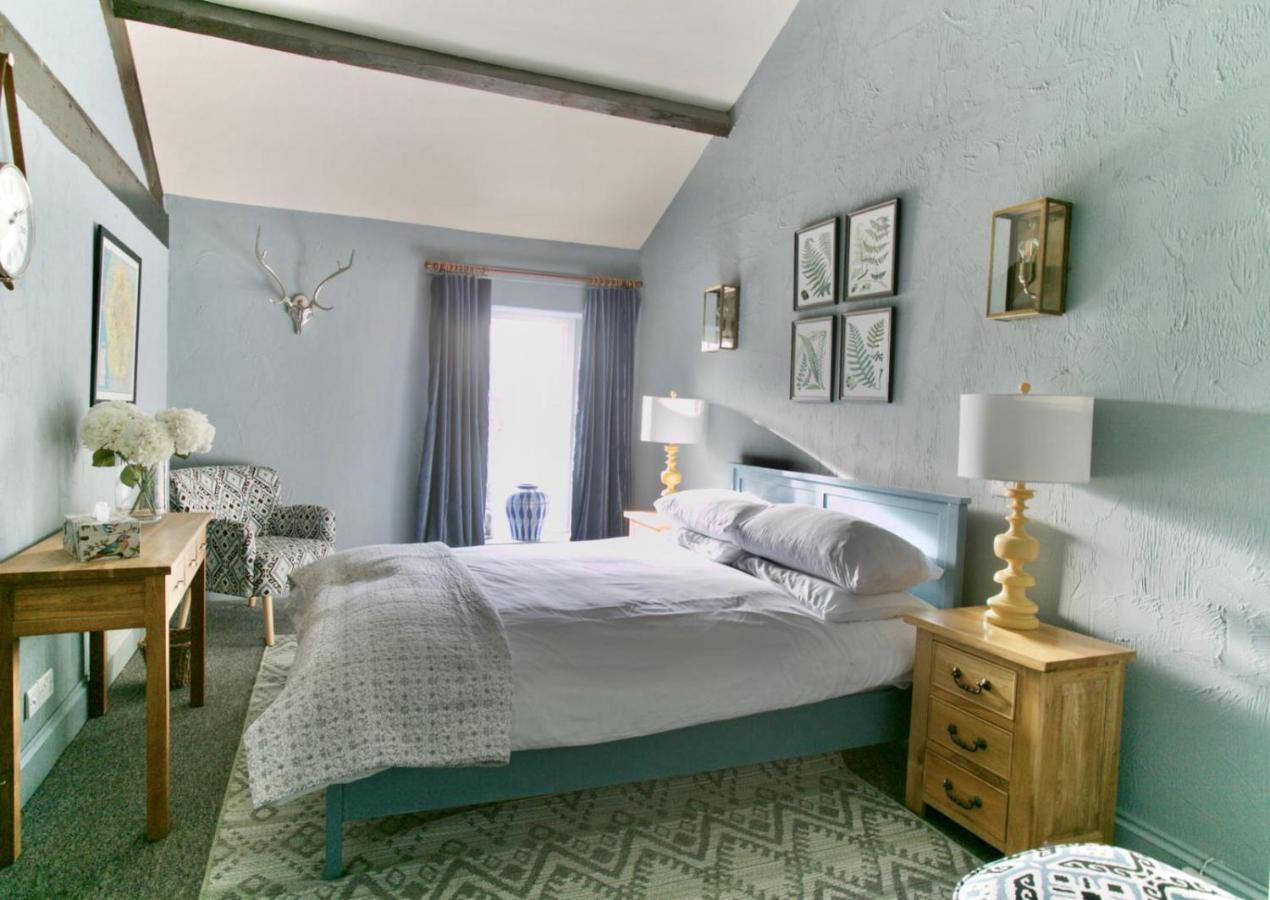 The Brown Horse Inn Winster  Extérieur photo