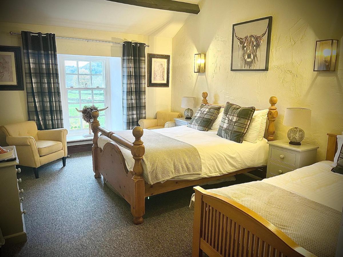 The Brown Horse Inn Winster  Extérieur photo