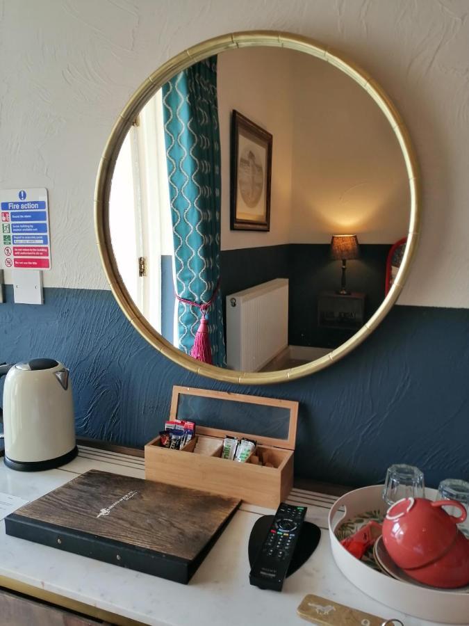 The Brown Horse Inn Winster  Extérieur photo