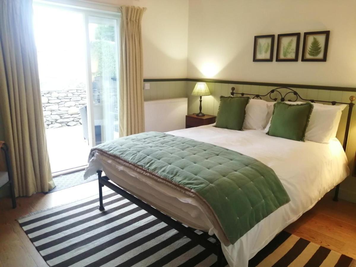 The Brown Horse Inn Winster  Extérieur photo