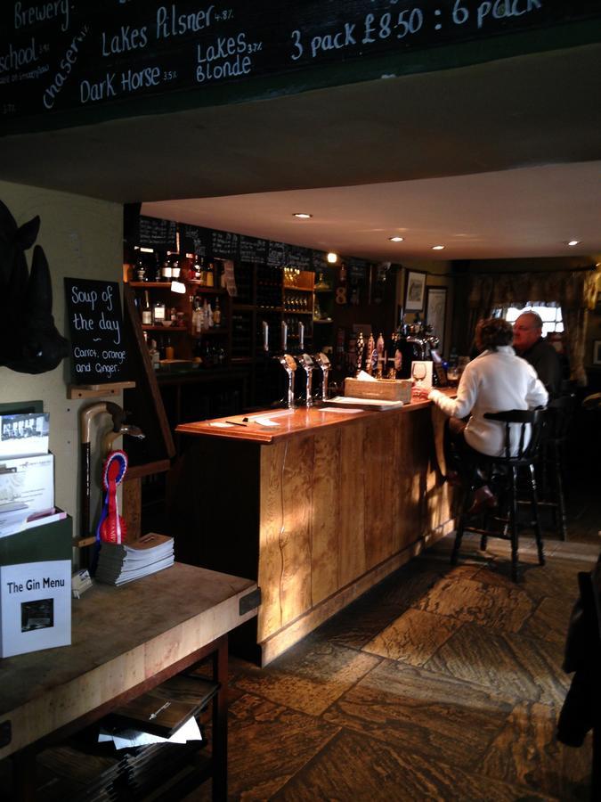 The Brown Horse Inn Winster  Extérieur photo