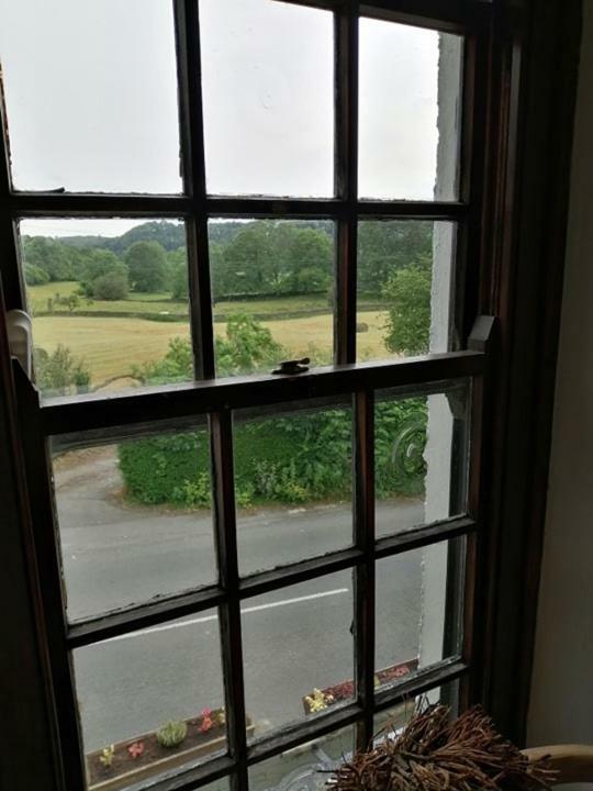 The Brown Horse Inn Winster  Extérieur photo